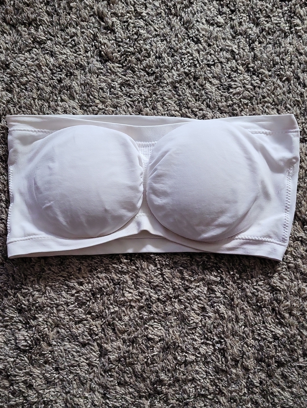 White Strapless Padded Bandeau with Smooth Finish